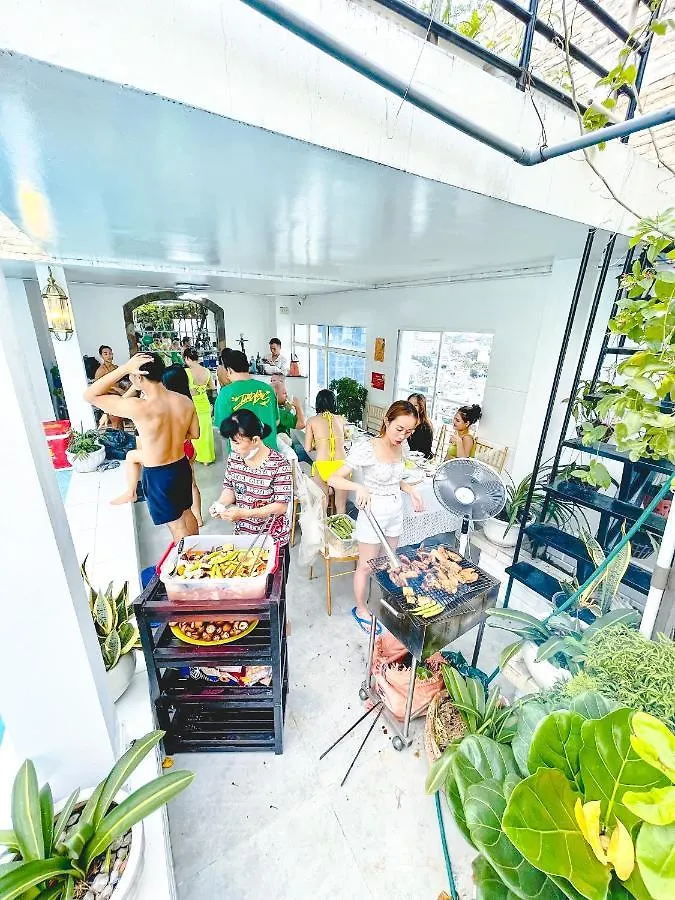 Apartment White Penthouse-Rooftop Pool Private -Central City Ho Chi Minh City